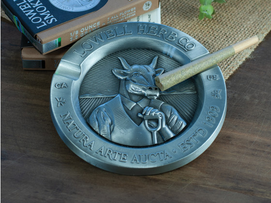 Lowell Ashtray 3.5" product shot